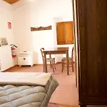 Arte E Ospitalita - Hostel *